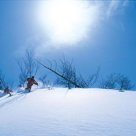 Community House Tyrolien Hotel Hakuba Luaran gambar