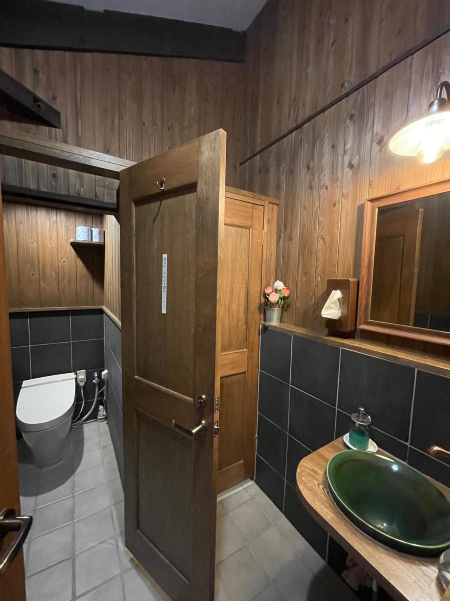 Community House Tyrolien Hotel Hakuba Luaran gambar